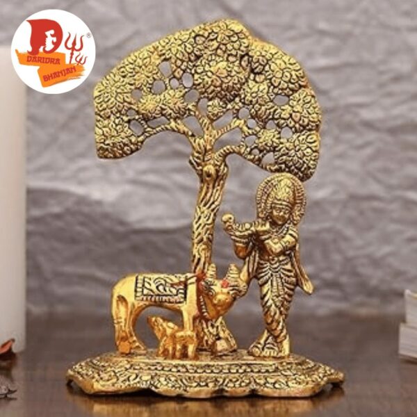 krishna with tree